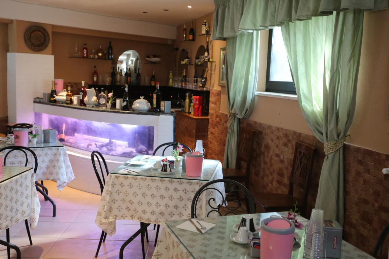 Bed and Breakfast Santoronzo Turi Exterior foto